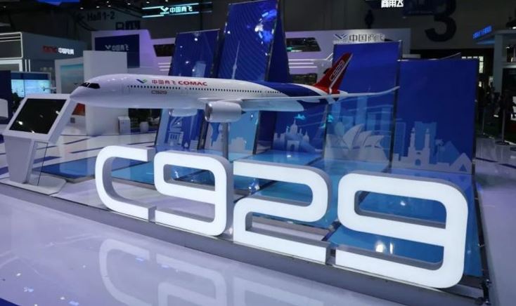 中国国産ワイドボディー機C929 世界初の顧客と契約