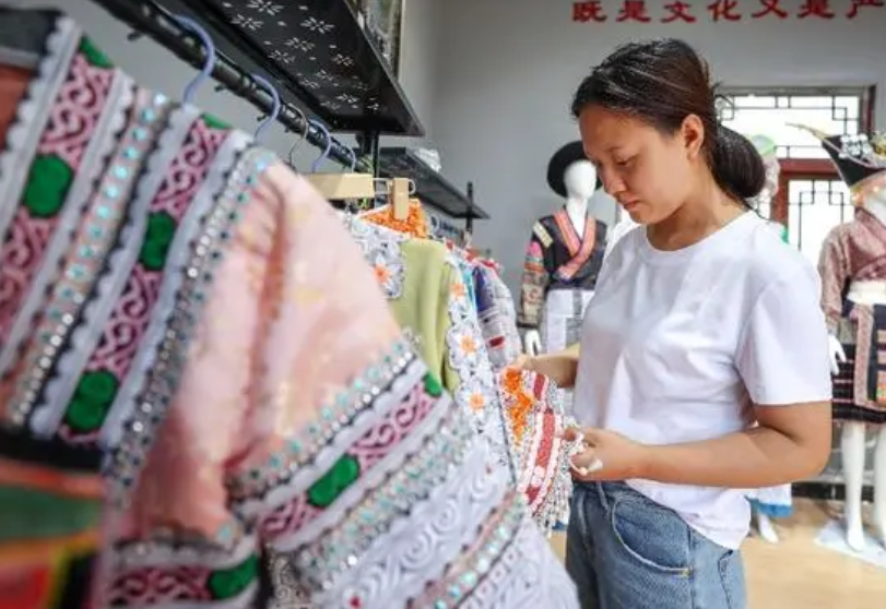 Operatsiya stolida jinsiy aloqa mushukdagi banan