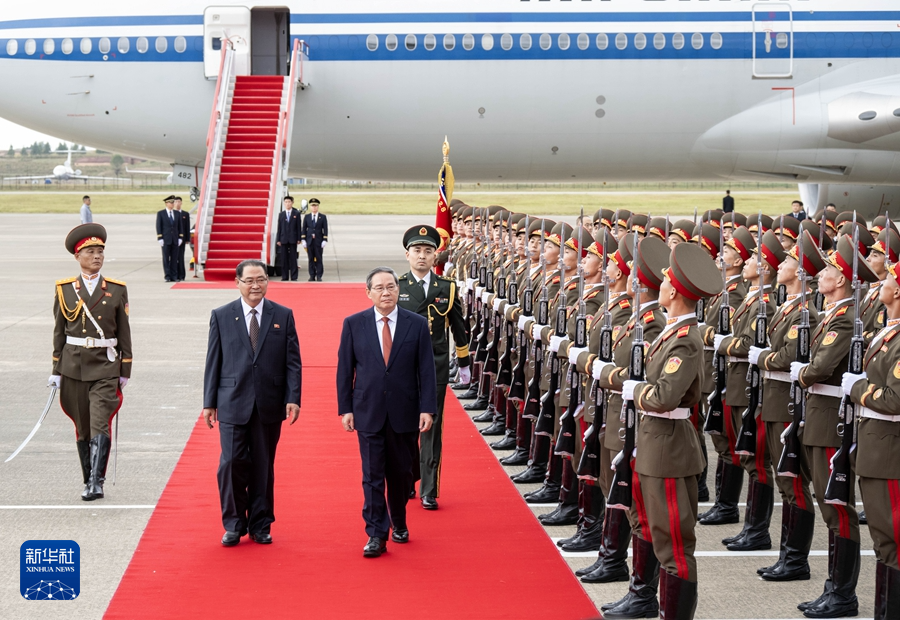 MÁY BAY AIR KORYO TRÊN THÂN THIẾT KẾ RIÊNG CHO DÒNG AIRBUS A350