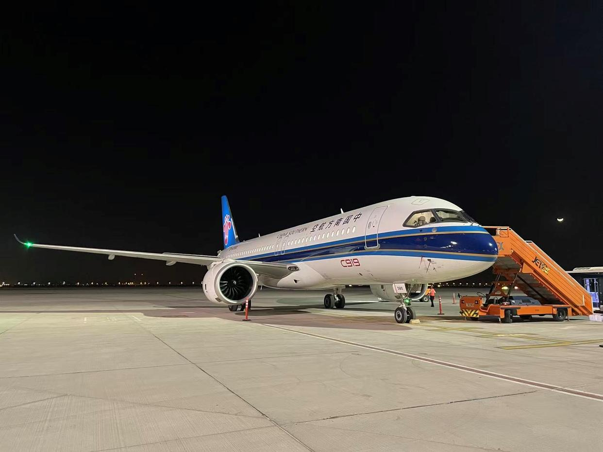C919がアラブ首長国連邦に到着、2025ドバイ・エアショーに登場へ