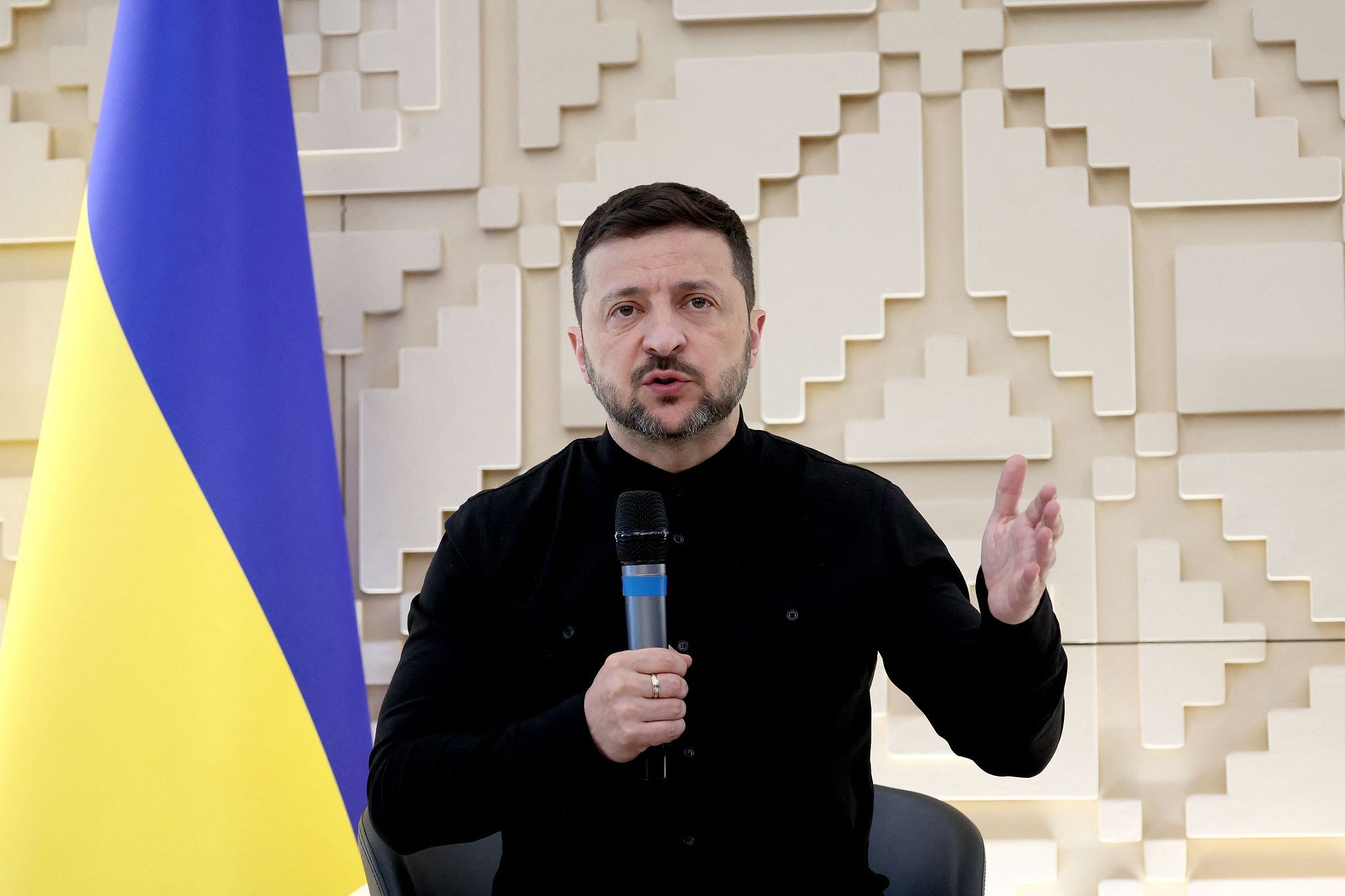 Ukrayna Devlet Başkanı Zelenskiy Türkiye'den ayrıldı