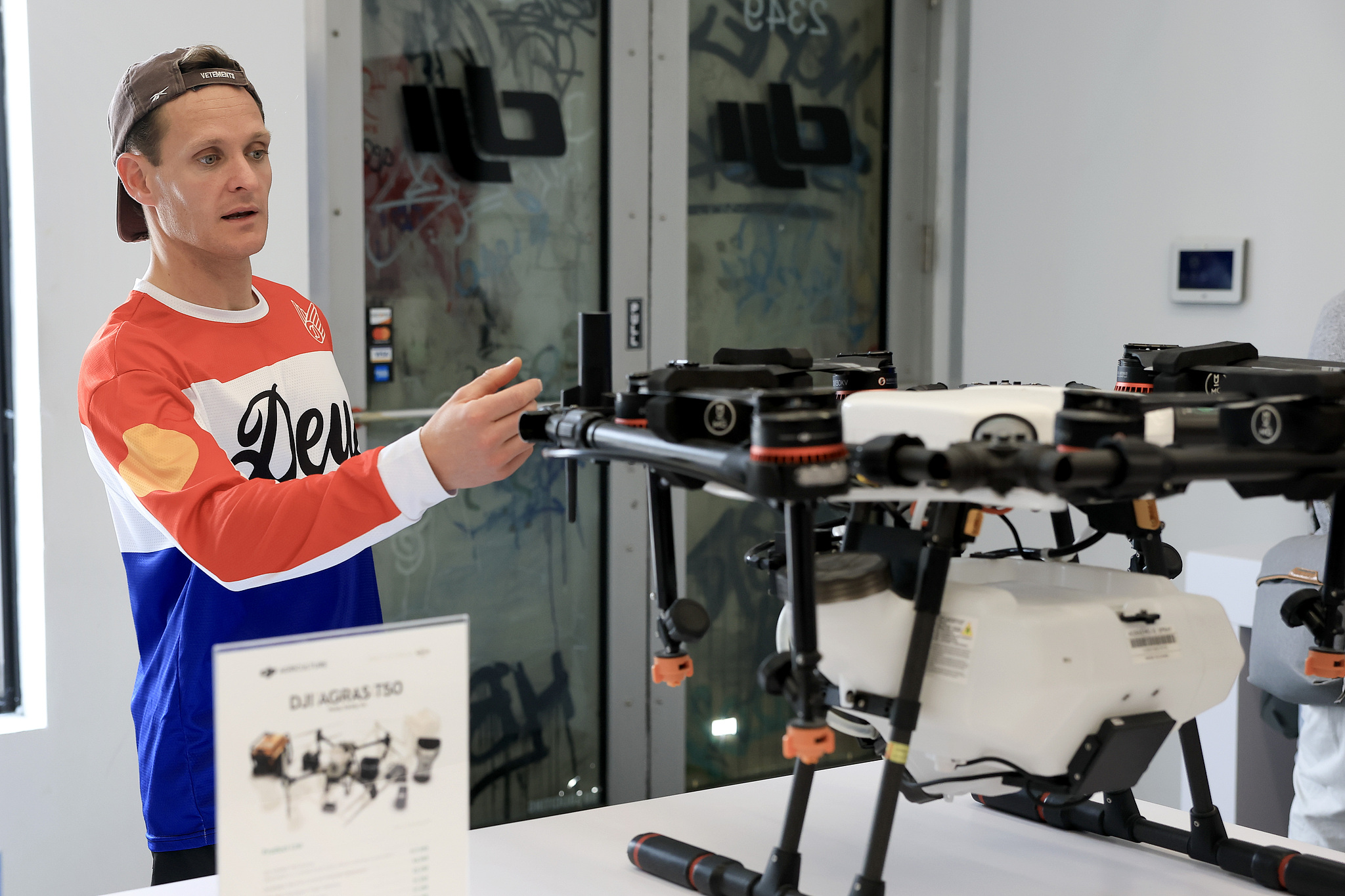 DJIのドローンが米国で深刻な品薄状態に 会社側は米国市場への
