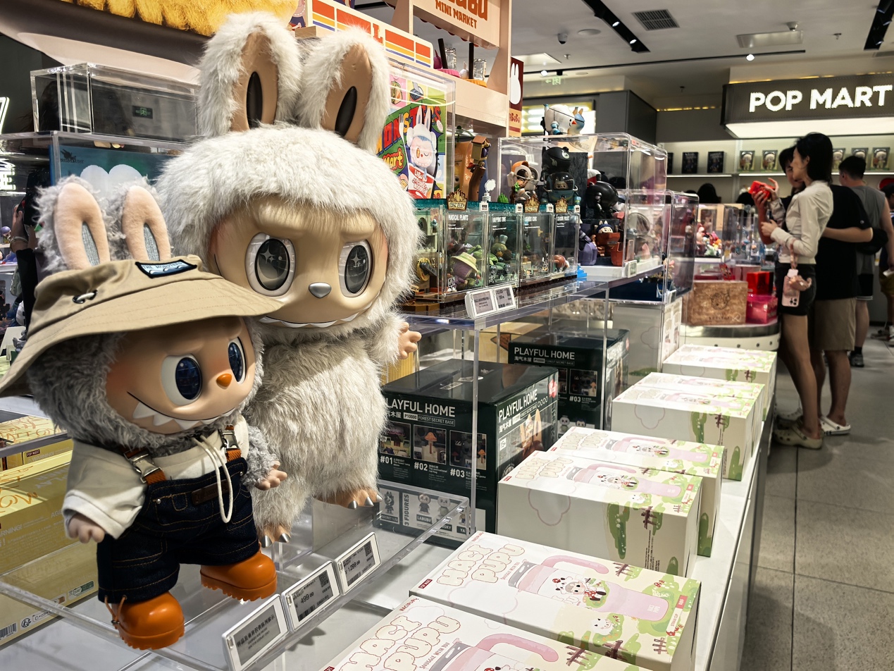 POP TOYS ATOP-01中国共産党 保密局上海調査大隊副大隊長 1/6 中国の「中身が見えない」玩具メーカーが上場 創業者が億万長者に