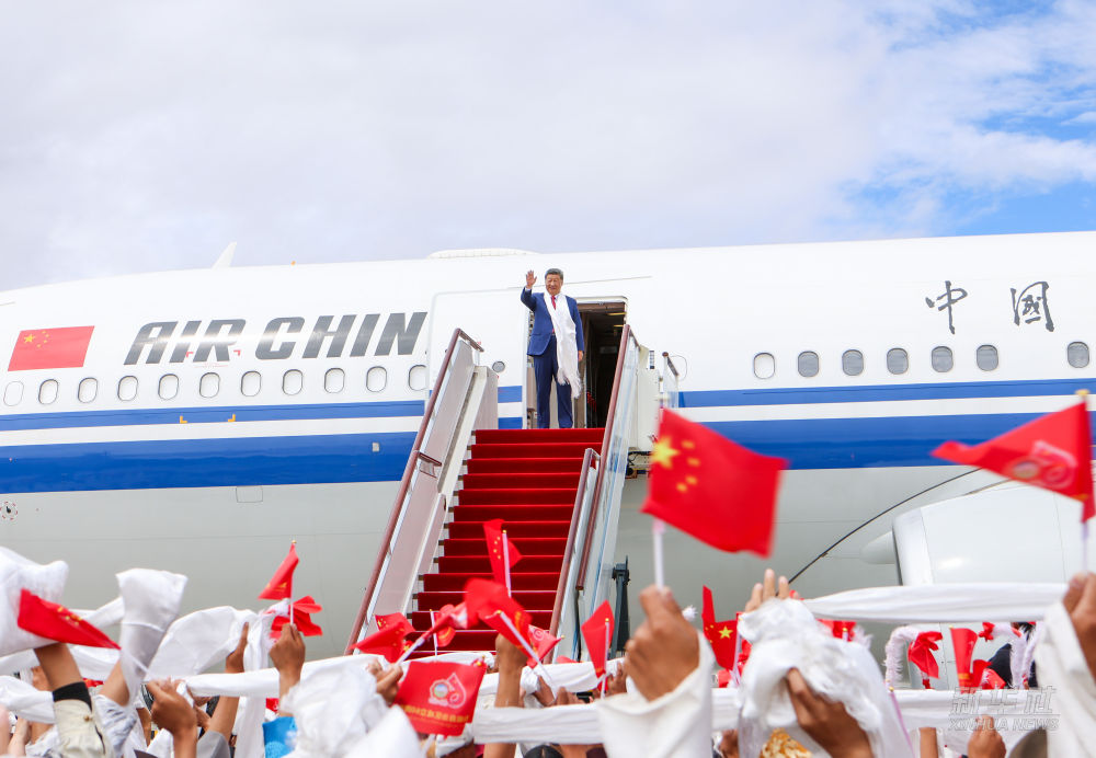 習近平総書記、チベット視察を終え北京に帰還