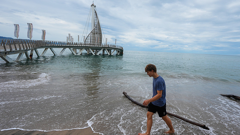 foto: Huracán Simón paraliza puerto de Manzanillo/Cortesía