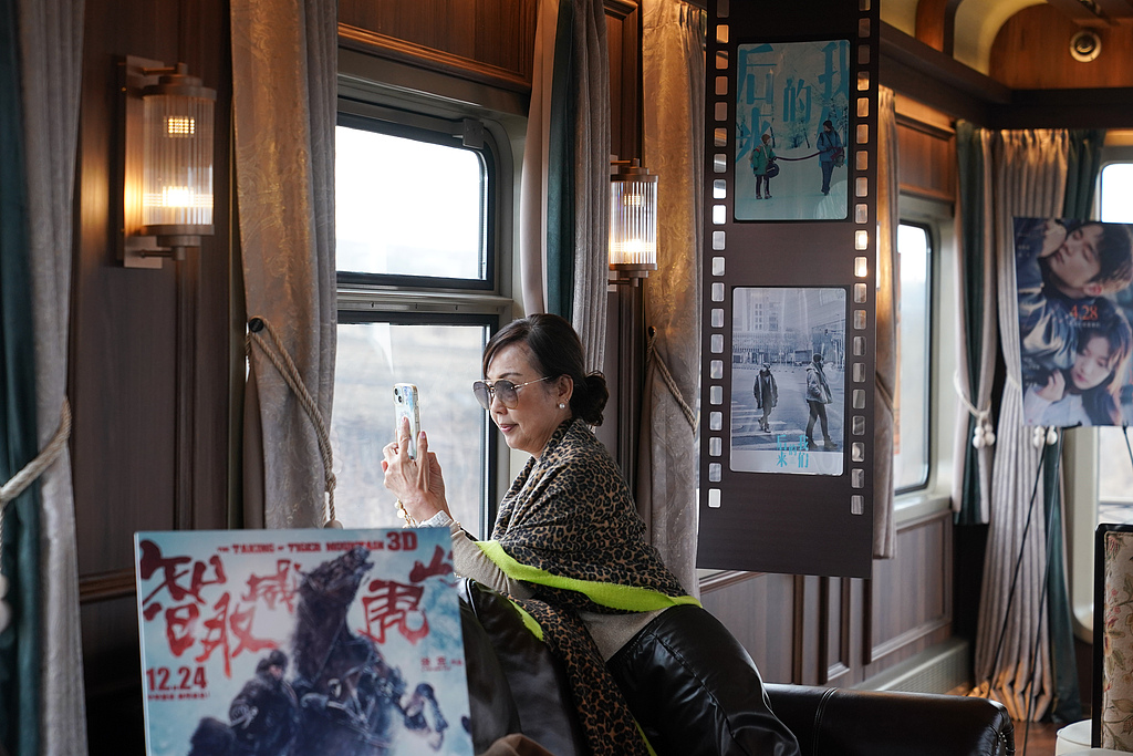 Arkëtimet e kinemave në Kinë vazhdojnë të kryesojnë renditjen globale