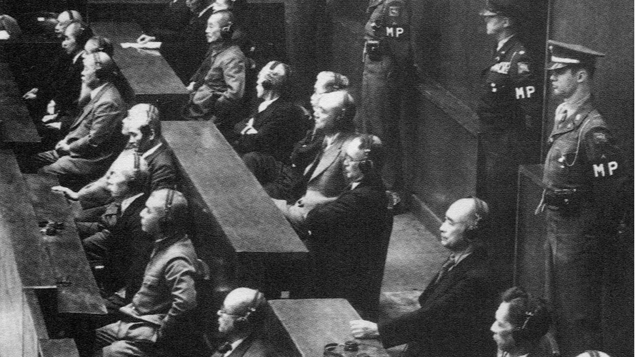 Tiuj, kiuj pravigas la japanan militismon, denove estos juĝataj de historio